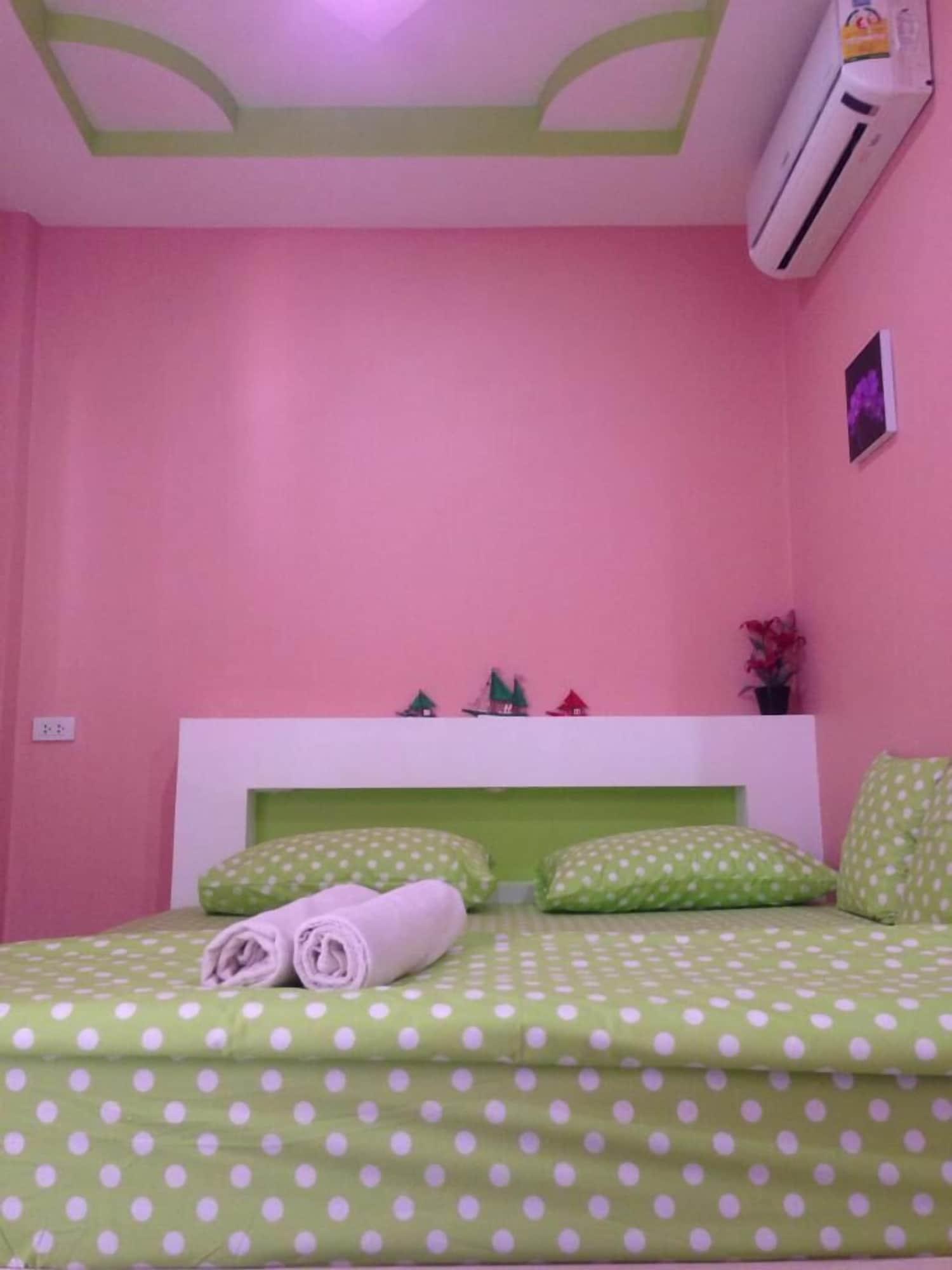 Baan Kaneang Ko Lan Exteriér fotografie